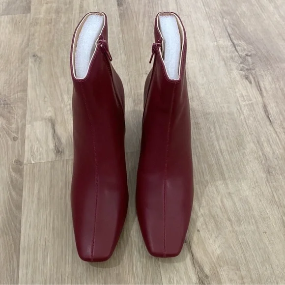 🆕 Burgundy Ankle Boots - Picture 2 of 3